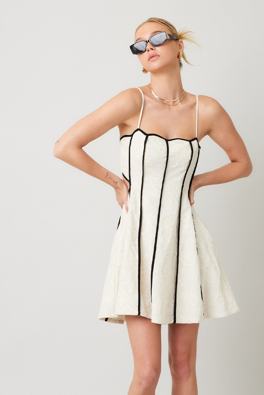 Embroidery Cut Out Back Dress