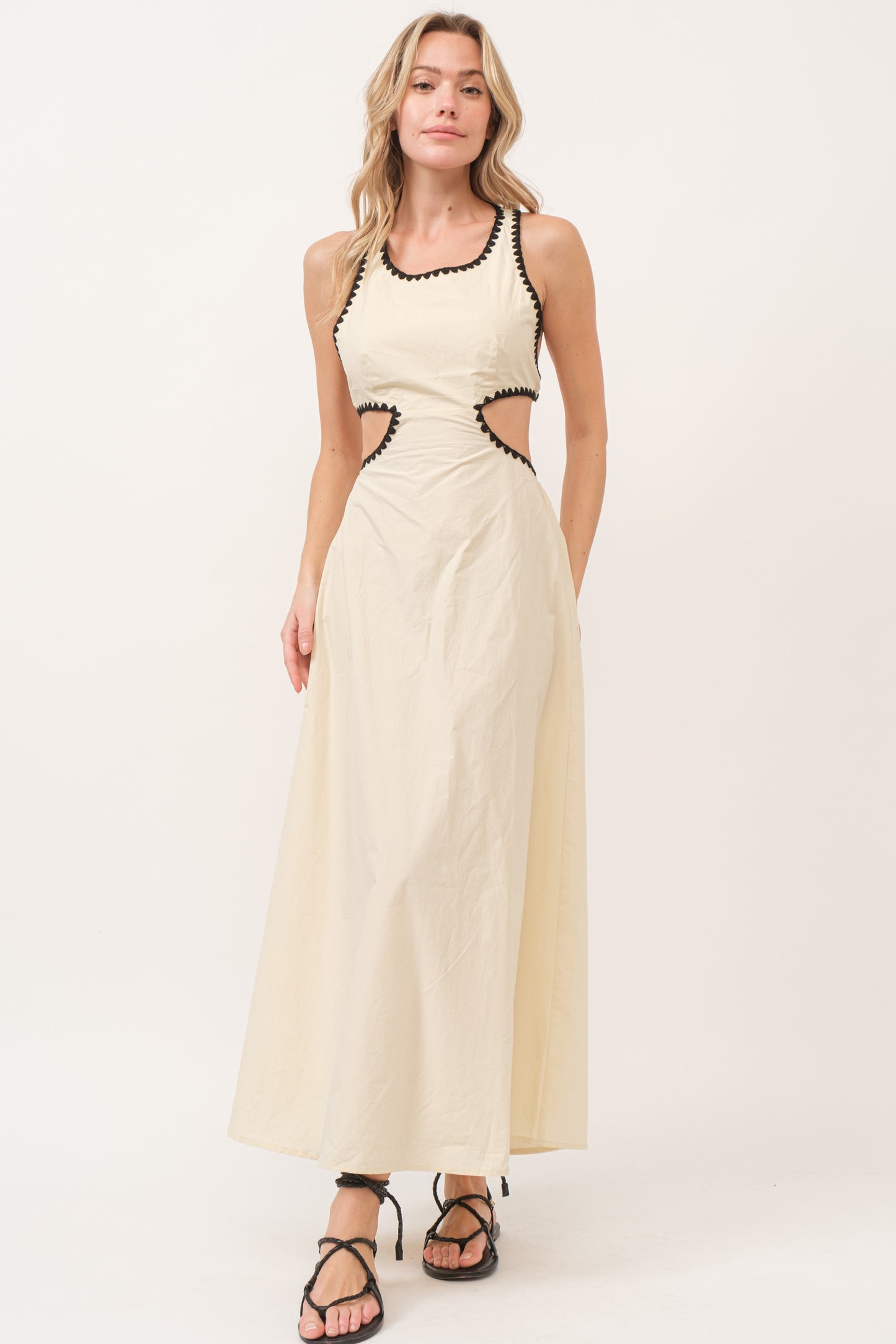 Contrast Cut Out Maxi Dress