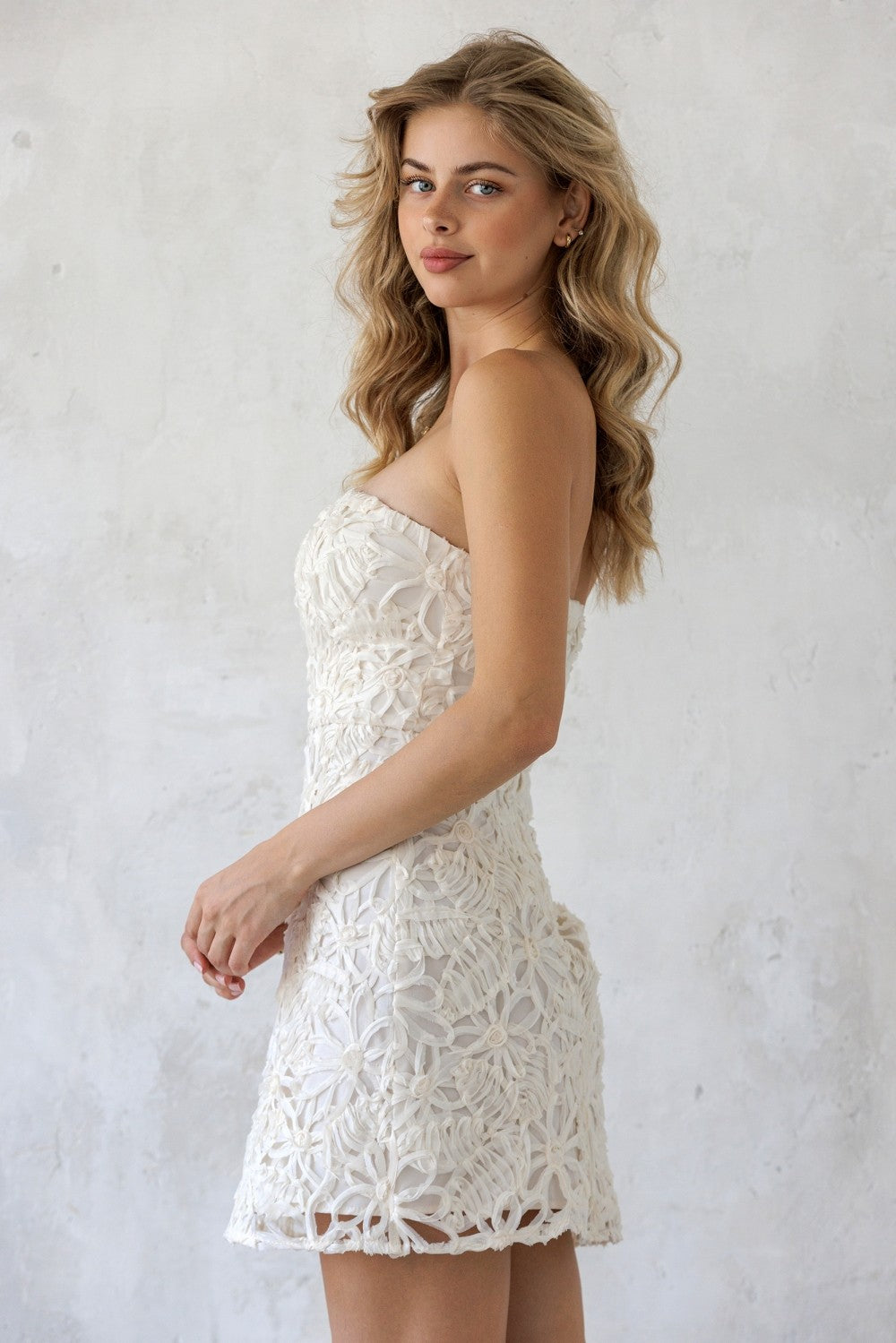 Floral Textured Strapless Dress