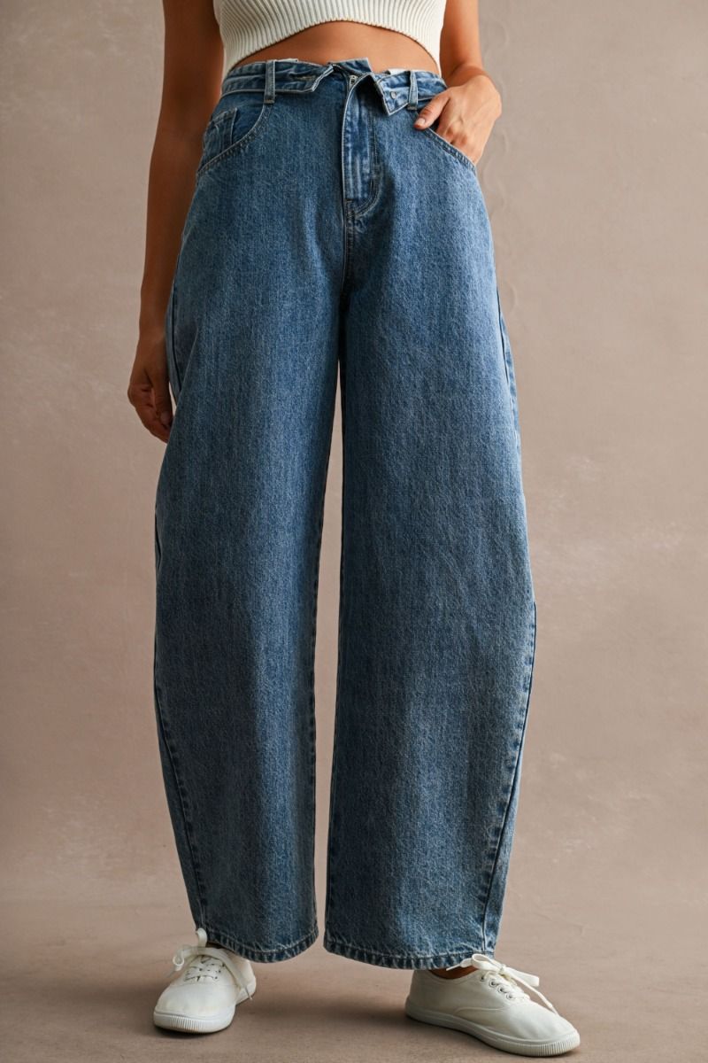 Fold-Over Barrel jeans