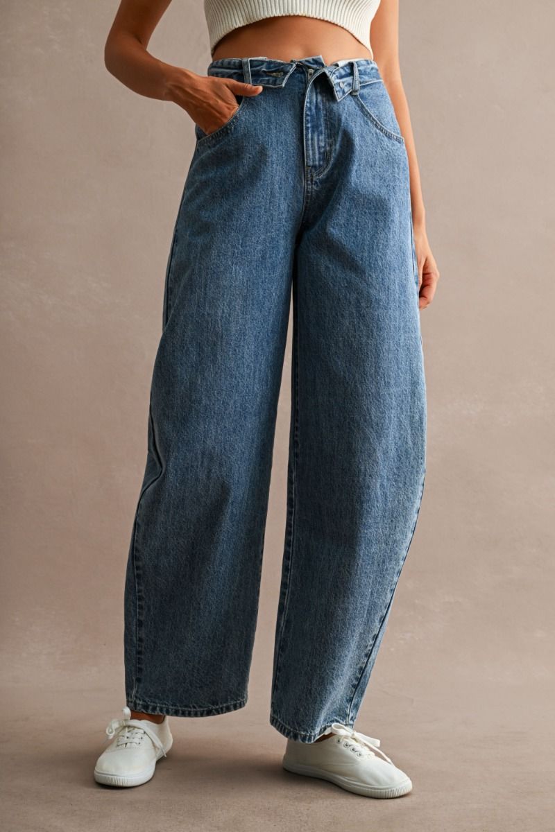 Fold-Over Barrel jeans